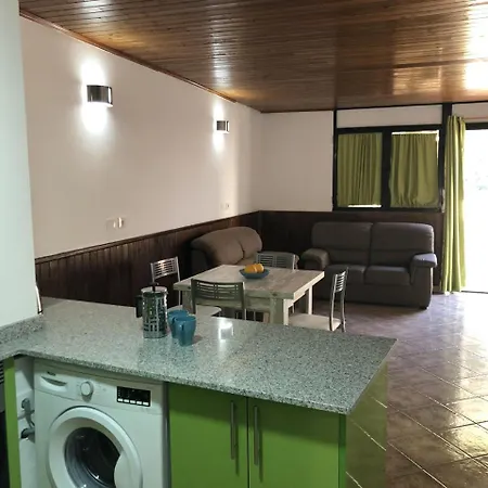 Acoran Apartment *