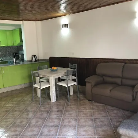 Apartment Acoran *